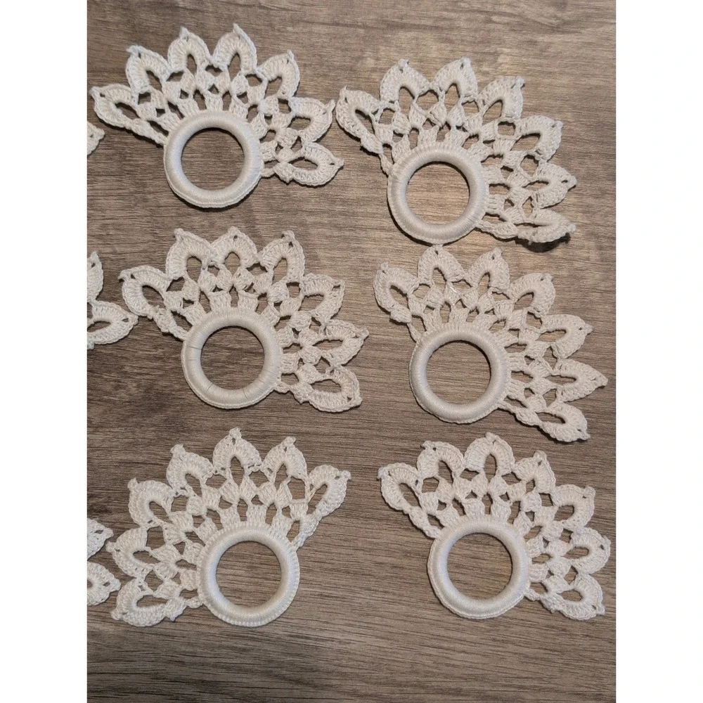 Vintage White Crochet Napkin Rings Set of 12 Boho‎ Lace Fan Pattern Table Decor